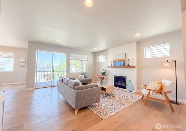 Photo 3 of Single family home for sale at 6843 46th Street Ne, Marysville, WA 98270 | MLS# NWM2535459 | Listing updated on 2026-09-21