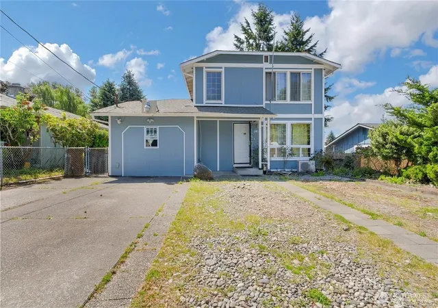 Photo 2 of Single family home for sale at 7412 E East St, Tacoma, WA 98404 | MLS# NWM2535491 | Listing updated on 2026-09-21