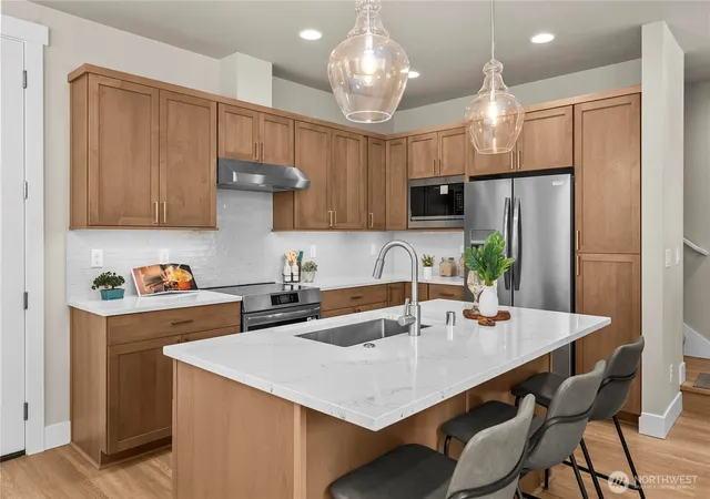 Photo 3 of Townhouse for sale at 4285 Stossel Ave, Carnation, WA 98014 | MLS# NWM2535504 | Listing updated on 2026-09-30
