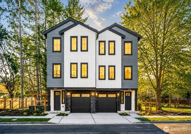 Photo 1 of Townhouse for sale at 537 Nw Juniper St, Issaquah, WA 98027 | MLS# NWM2535639 | Listing updated on 2026-09-30