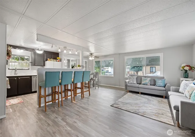 Photo 3 of Manufactured home for sale at 2205 Butterfield Rd #247, Yakima, WA 98901 | MLS# NWM2535645 | Listing updated on 2026-09-25