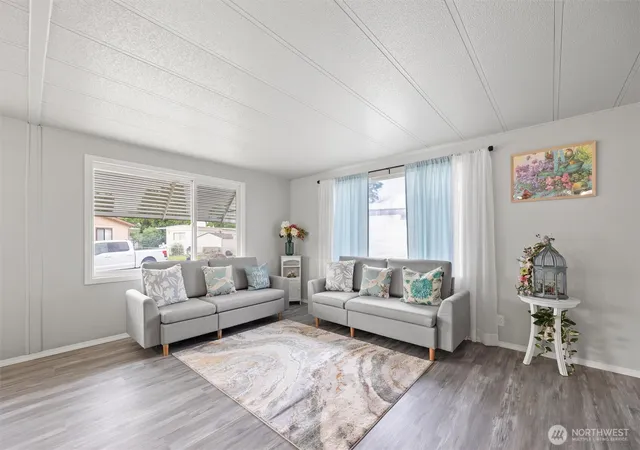 Photo 4 of Manufactured home for sale at 2205 Butterfield Rd #247, Yakima, WA 98901 | MLS# NWM2535645 | Listing updated on 2026-09-25