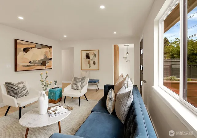 Photo 4 of Sale Pending at 8421 39th Avenue SW, Seattle, WA 98136 | MLS# NWM2535648 | Listing updated on 2026-09-25