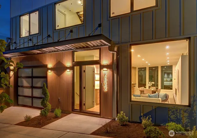 Photo 1 of Single family home for sale at 2622 Mayfair Ave N, Seattle, WA 98109 | MLS# NWM2535662 | Listing updated on 2026-10-01