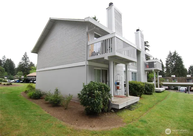 Photo 3 of Multi family home for sale at 34025 1st Place S, Federal Way, WA 98003 | MLS# NWM2535696 | Listing updated on 2026-09-21