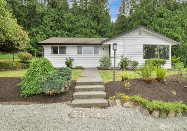 Photo 3 of Sale Pending at 722 172nd Street Nw, Arlington, WA 98223 | MLS# NWM2535727 | Listing updated on 2026-09-25
