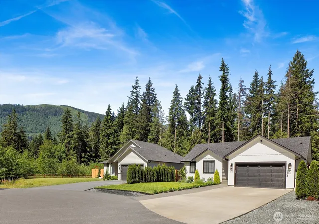 Photo 3 of Single family home for sale at 8209 Colfax Ct, Maple Falls, WA 98266 | MLS# NWM2535740 | Listing updated on 2026-09-21
