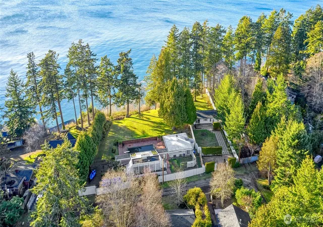 Photo 1 of Single family home for sale at 345 Gulf View Crescent, Point Roberts, WA 98281 | MLS# NWM2535750 | Listing updated on 2026-09-21
