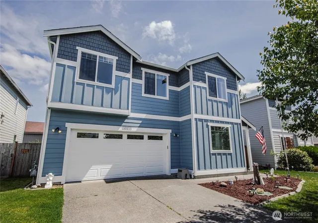 Photo 1 of Single family home for sale at 16475 Se Greenbrier St, Yelm, WA 98597 | MLS# NWM2535764 | Listing updated on 2026-09-20