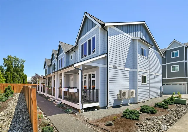 Photo 2 of Townhouse for sale at 5686 Sunstone Pl #102, Ferndale, WA 98248 | MLS# NWM2535775 | Listing updated on 2026-09-21
