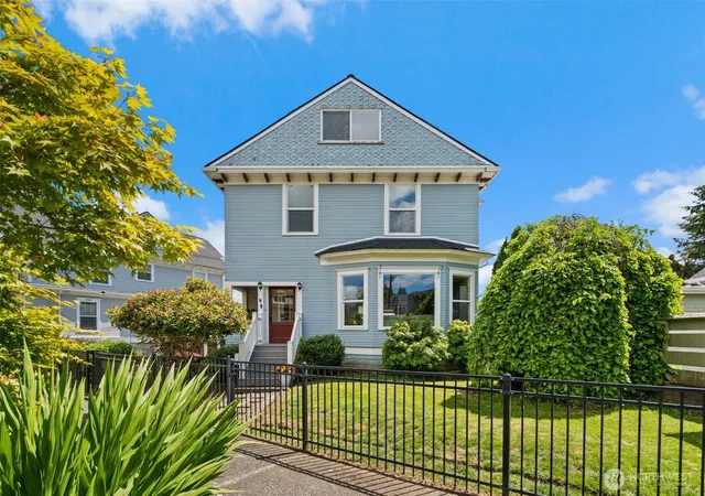 Photo 1 of Sale Pending at 209 E 8th Street, Aberdeen, WA 98520 | MLS# NWM2535799 | Listing updated on 2026-09-19