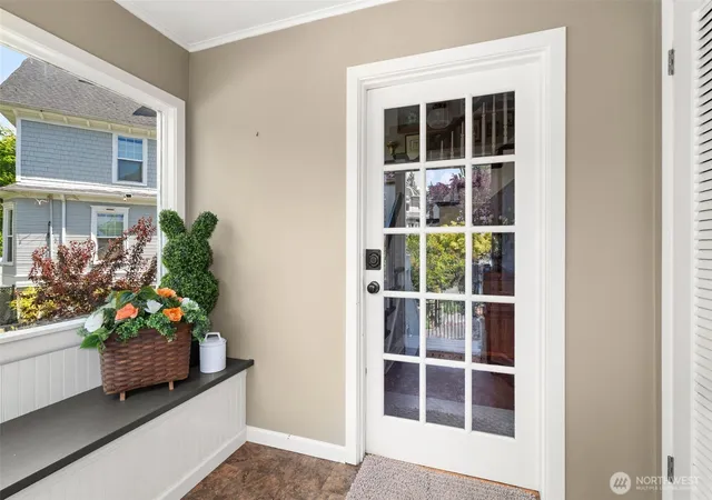 Photo 3 of Sale Pending at 209 E 8th Street, Aberdeen, WA 98520 | MLS# NWM2535799 | Listing updated on 2026-09-19