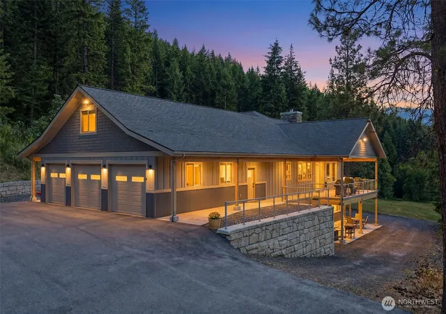 Photo 2 of Single family home for sale at 92 Broken O Ln, Leavenworth, WA 98826 | MLS# NWM2535859 | Listing updated on 2026-09-21