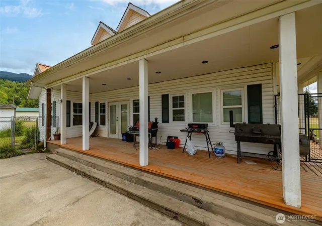Photo 2 of Single family home for sale at 7090 N Wilde Rd, Concrete, WA 98237 | MLS# NWM2535895 | Listing updated on 2026-09-21