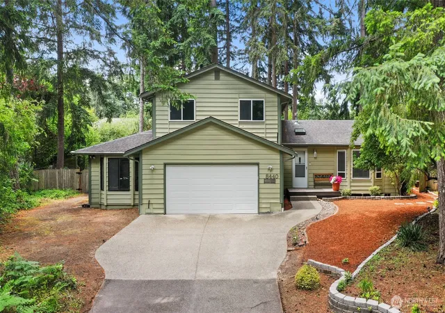 Photo 1 of Single family home for sale at 8440 Homestead Ave Ne, Olympia, WA 98516 | MLS# NWM2535939 | Listing updated on 2026-09-21