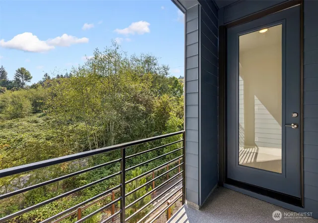 Condo for sale at 12207 137th Place NE #2603, Redmond, WA 98052 | MLS# NWM2535946 | Listing updated on 2026-09-30