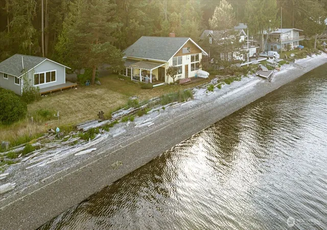 Photo 3 of Single family home for sale at 1982 Madrona Way, Coupeville, WA 98239 | MLS# NWM2535976 | Listing updated on 2026-09-21