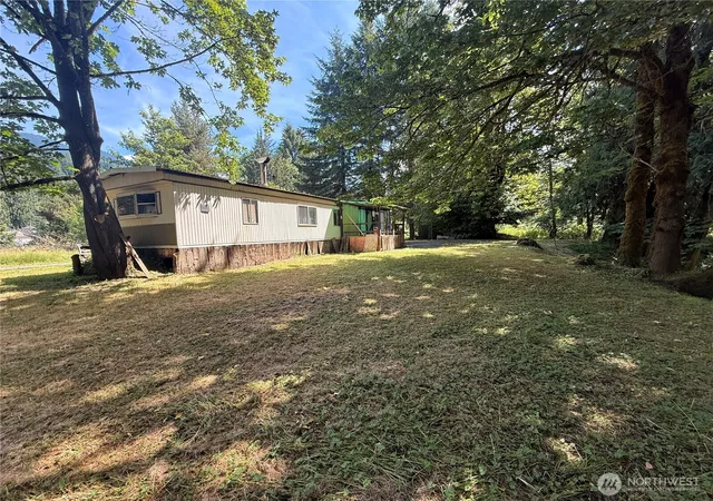 Photo 3 of Manufactured home for sale at 124 03 Mckay, Randle, WA 98377 | MLS# NWM2536003 | Listing updated on 2026-09-25