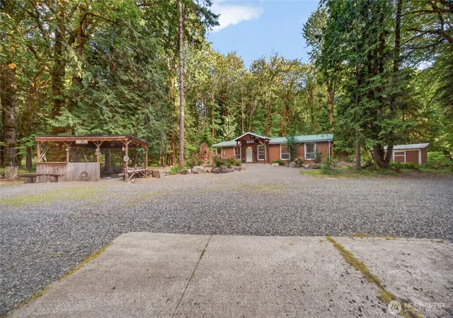 Manufactured home for sale at 128 Riverview Dr, Packwood, WA 98361 | MLS# NWM2536011
