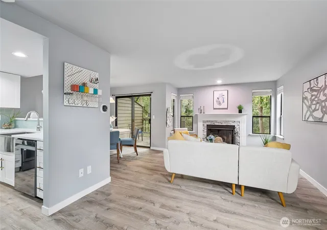 Photo 3 of Sale Pending at 4117 159th Avenue NE #21D, Redmond, WA 98052 | MLS# NWM2536051 | Listing updated on 2026-09-28