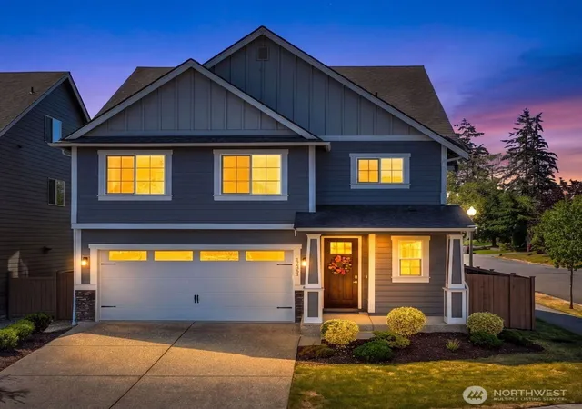 Photo 3 of Single family home for sale at 12303 Se 271st Place, Kent, WA 98030 | MLS# NWM2536081 | Listing updated on 2026-09-18