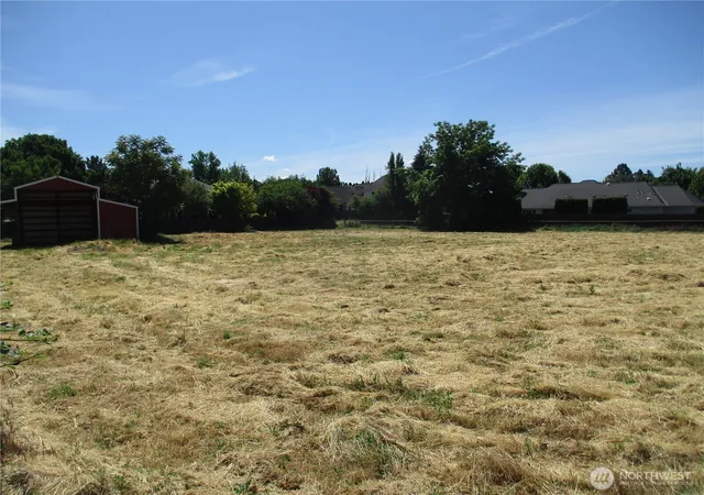 Photo 2 of Single family home for sale at 2499 Cottonwood Rd, Walla Walla, WA 99362 | MLS# NWM2536106 | Listing updated on 2026-09-21