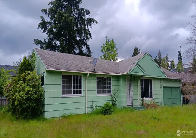 Photo 2 of Sale Pending at 709 27th Avenue, Milton, WA 98354 | MLS# NWM2536111 | Listing updated on 2026-09-25