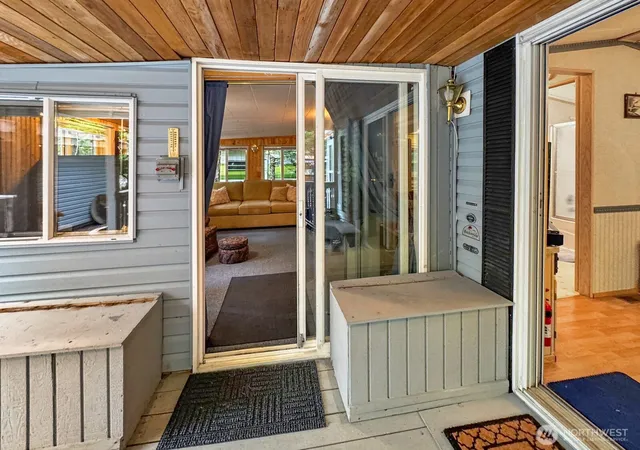 Photo 3 of Manufactured home for sale at 152 1 Goldrush Rd, Deming, WA 98244 | MLS# NWM2536127 | Listing updated on 2026-09-21