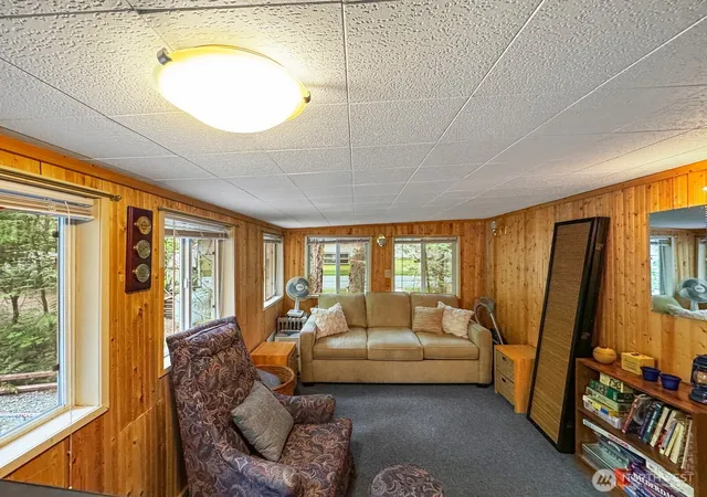 Photo 4 of Manufactured home for sale at 152 1 Goldrush Rd, Deming, WA 98244 | MLS# NWM2536127 | Listing updated on 2026-09-21