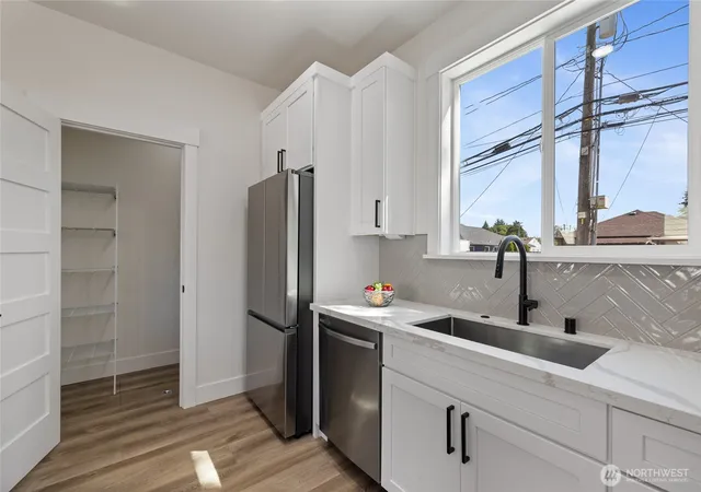 Photo 4 of Single family home for sale at 3559 S Monroe St #B, Tacoma, WA 98409 | MLS# NWM2536151 | Listing updated on 2026-10-01