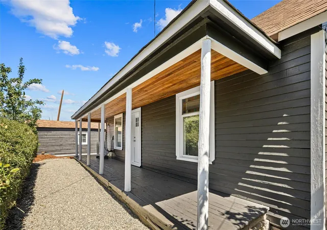 Photo 1 of Sale Pending at 401 S 1st Street, Roslyn, WA 98941 | MLS# NWM2536156 | Listing updated on 2026-09-24