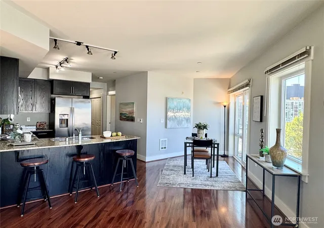 Photo 4 of Condo for sale at 699 John St #502, Seattle, WA 98109 | MLS# NWM2536157 | Listing updated on 2026-09-21