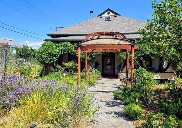 Photo 1 of Single family home for sale at 538 Adams St, Port Townsend, WA 98368 | MLS# NWM2536171 | Listing updated on 2026-09-24