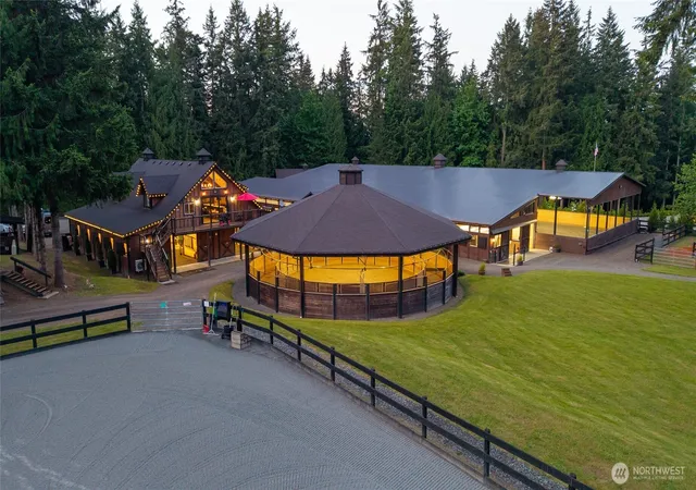 Photo 4 of House for sale at 14140 184th Avenue NE, Woodinville, WA 98072 | MLS# NWM2536217 | Listing updated on 2026-09-21