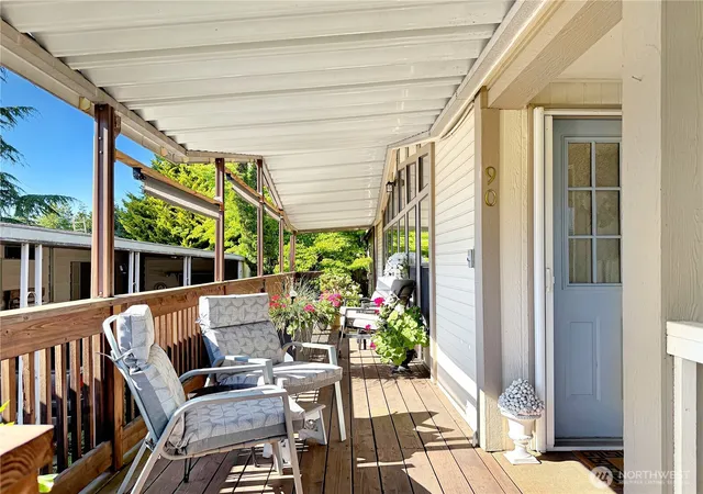 Photo 3 of Manufactured home for sale at 2500 S 370th Street #90, Federal Way, WA 98003 | MLS# NWM2536349 | Listing updated on 2026-09-21