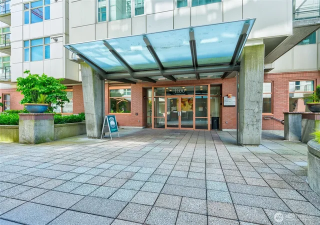 Photo 2 of Condo for sale at 1100 106th Avenue Ne #609, Bellevue, WA 98004 | MLS# NWM2536413 | Listing updated on 2026-10-02