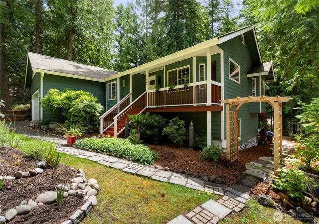 Photo 1 of Single family home for sale at 72 Sayward Ln, Port Ludlow, WA 98365 | MLS# NWM2536444 | Listing updated on 2026-09-30