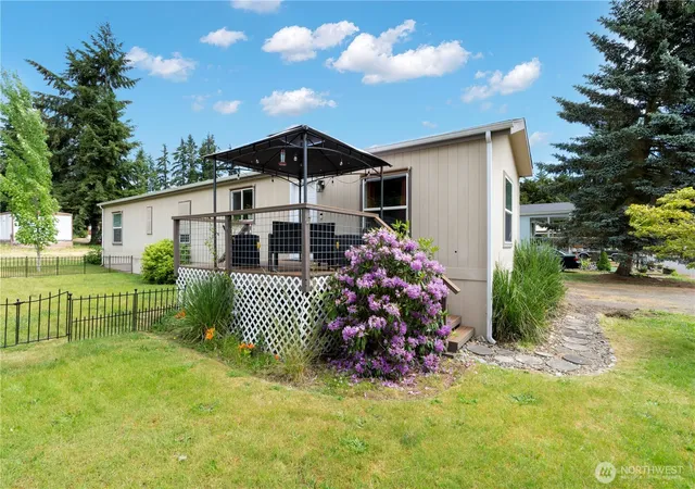Photo 1 of Manufactured home for sale at 611 Cedar Ave #6, Port Hadlock, WA 98339 | MLS# NWM2536512 | Listing updated on 2026-10-01