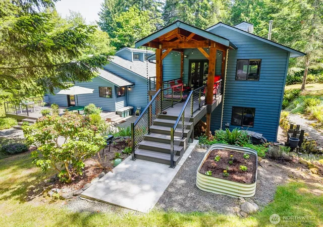 Photo 2 of Single family home for sale at 492 Walkabout Way, Port Angeles, WA 98363 | MLS# NWM2536515 | Listing updated on 2026-09-17