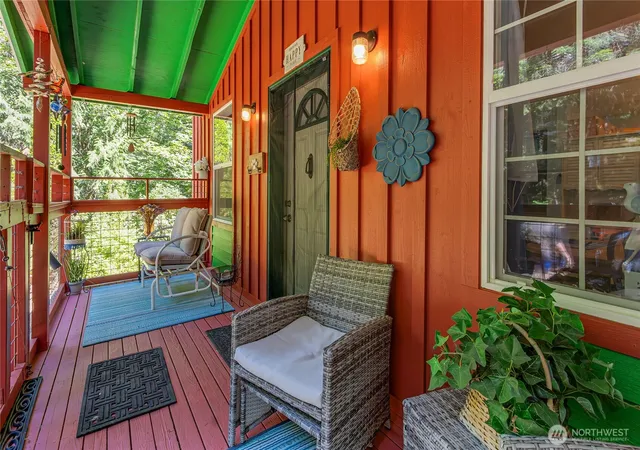 Photo 3 of Single family home for sale at 600 N Beacon Point Loop, Lilliwaup, WA 98555 | MLS# NWM2536528 | Listing updated on 2026-09-21
