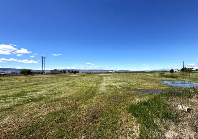 Photo 4 of Land for sale at 0 Tucker Ln, Ellensburg, WA 98926 | MLS# NWM2536536 | Listing updated on 2026-09-21