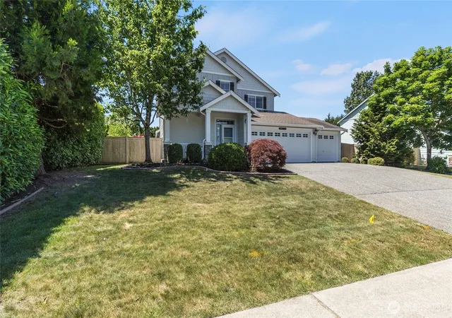 Photo 3 of Single family home for sale at 28514 71st Drive Nw, Stanwood, WA 98292 | MLS# NWM2536545 | Listing updated on 2026-09-21