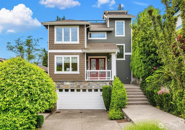 Photo 1 of Single family home for sale at 2607 W Newton St, Seattle, WA 98199 | MLS# NWM2536576 | Listing updated on 2026-09-24