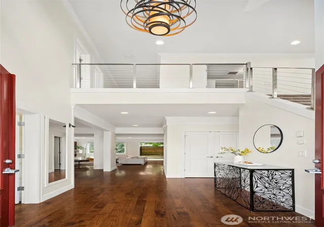 Photo 3 of Single family home for sale at 2607 W Newton St, Seattle, WA 98199 | MLS# NWM2536576 | Listing updated on 2026-09-24