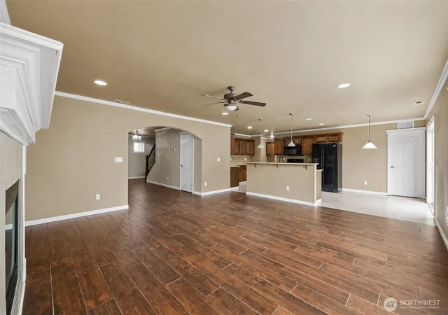 Photo 3 of Sale Pending at 4737 Mount Baker Loop, Mount Vernon, WA 98273 | MLS# NWM2536597 | Listing updated on 2026-09-28