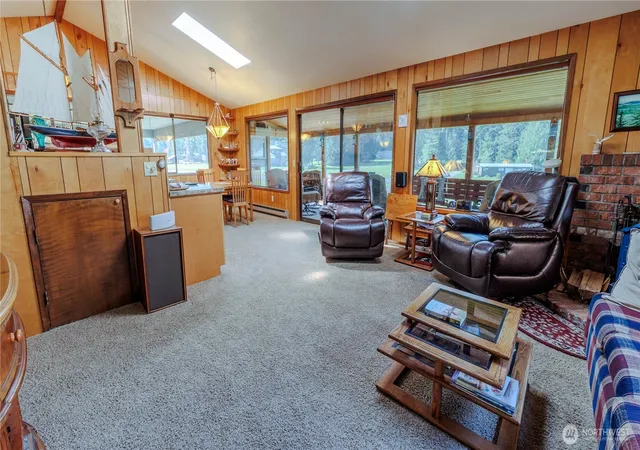 Photo 3 of Single family home for sale at 177 Blakely Dr, Blakely Island, WA 98222 | MLS# NWM2536611 | Listing updated on 2026-09-21