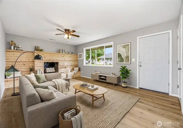 Photo 4 of Single family home for sale at 230 Cleveland Ave, Sumas, WA 98295 | MLS# NWM2536618 | Listing updated on 2026-10-02