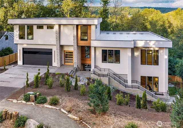 Photo 1 of Mansion for sale at 3806 95th Avenue Ne, Bellevue, WA 98004 | MLS# NWM2536621 | Listing updated on 2026-09-30