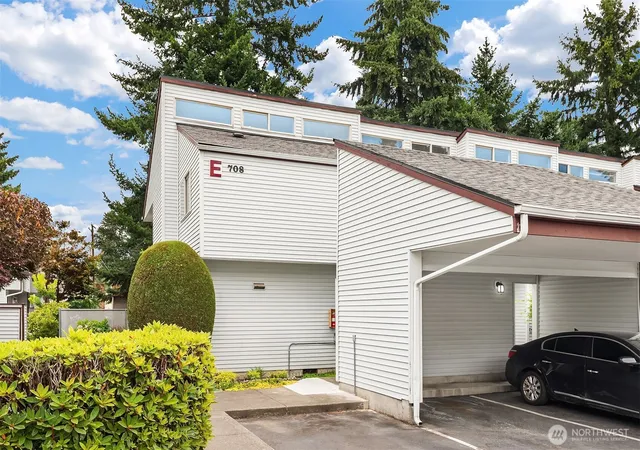 Photo 1 of Townhouse for sale at 708 6th Avenue S #E101, Kent, WA 98032 | MLS# NWM2536672 | Listing updated on 2026-10-01