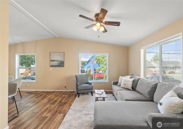 Photo 3 of Manufactured home for sale at 317 M St, Hoquiam, WA 98550 | MLS# NWM2536694 | Listing updated on 2026-09-28